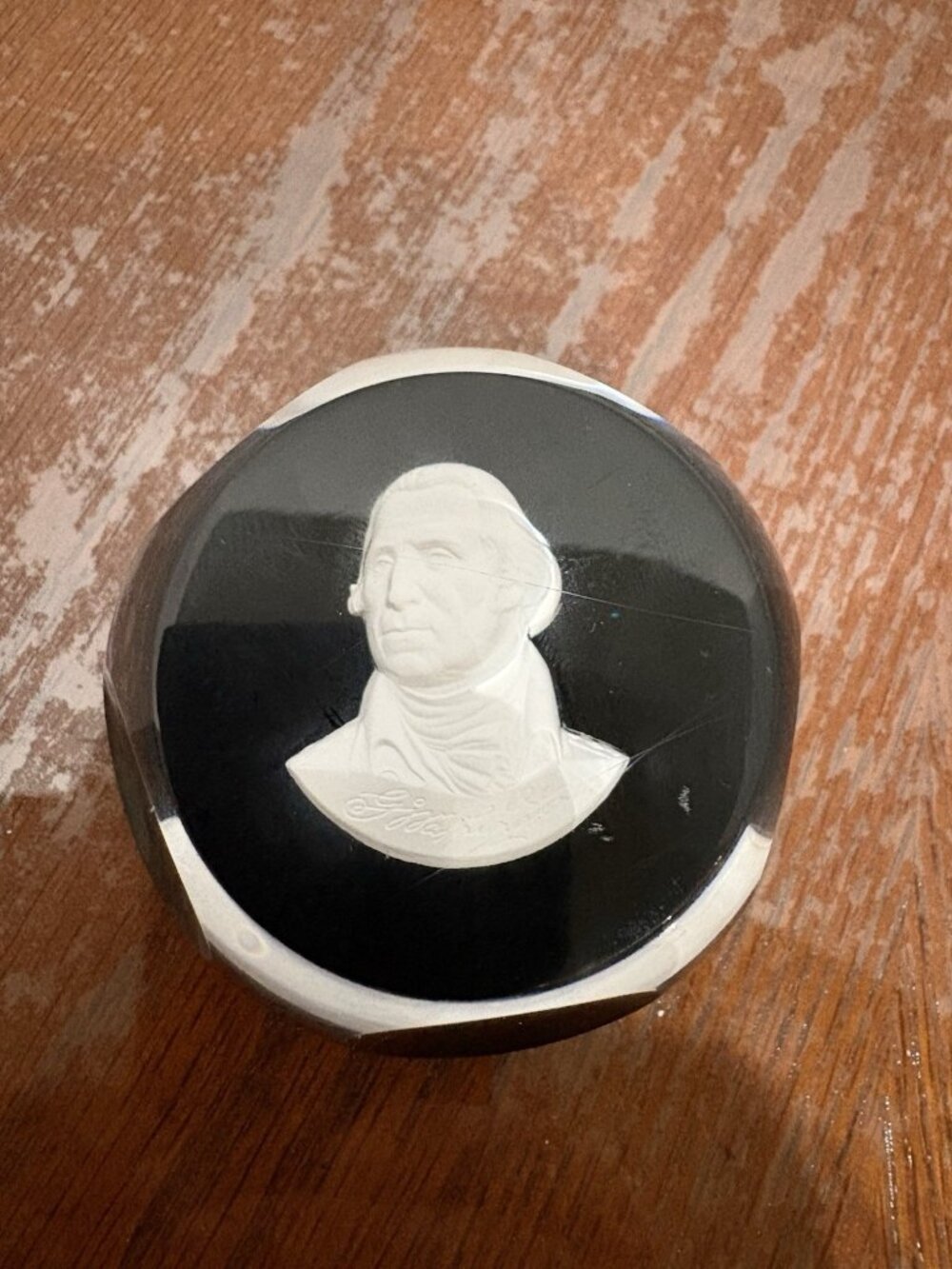 1982 Cristal Sevres DAR George Washington Crystal Paperweight Limited  Edition